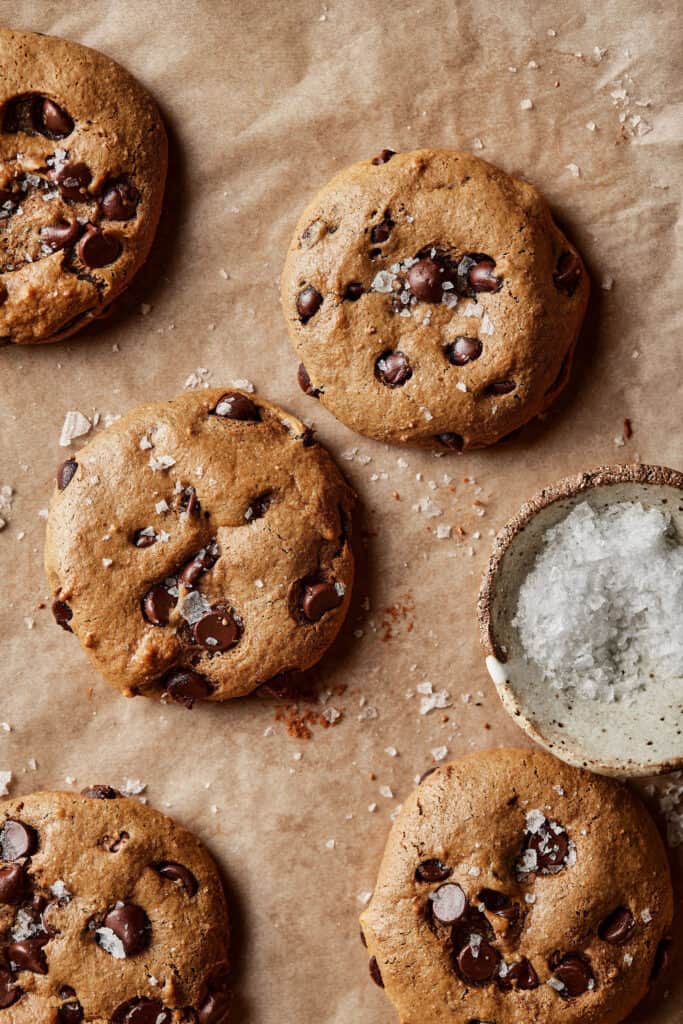Gingerbread Tahini Chocolate Chip Cookies Kalejunkie