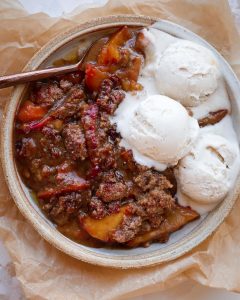 Vegan Peach Cobbler