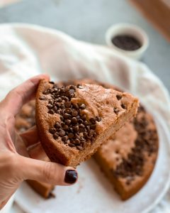 VEGAN TAHINI COOKIE CAKE