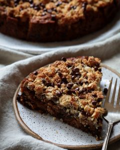 OATMEAL CHOCOLATE CHIP CRUMB CAKE