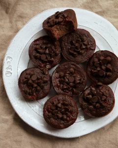 CHOCOLATE RASPBERRY FUDGE CUPS