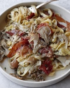 Creamy Prosciutto Mushroom Pasta