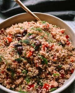Greek Quinoa Salad with Lemon Vinaigrette