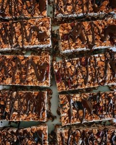 Chocolate Chip Granola Bars