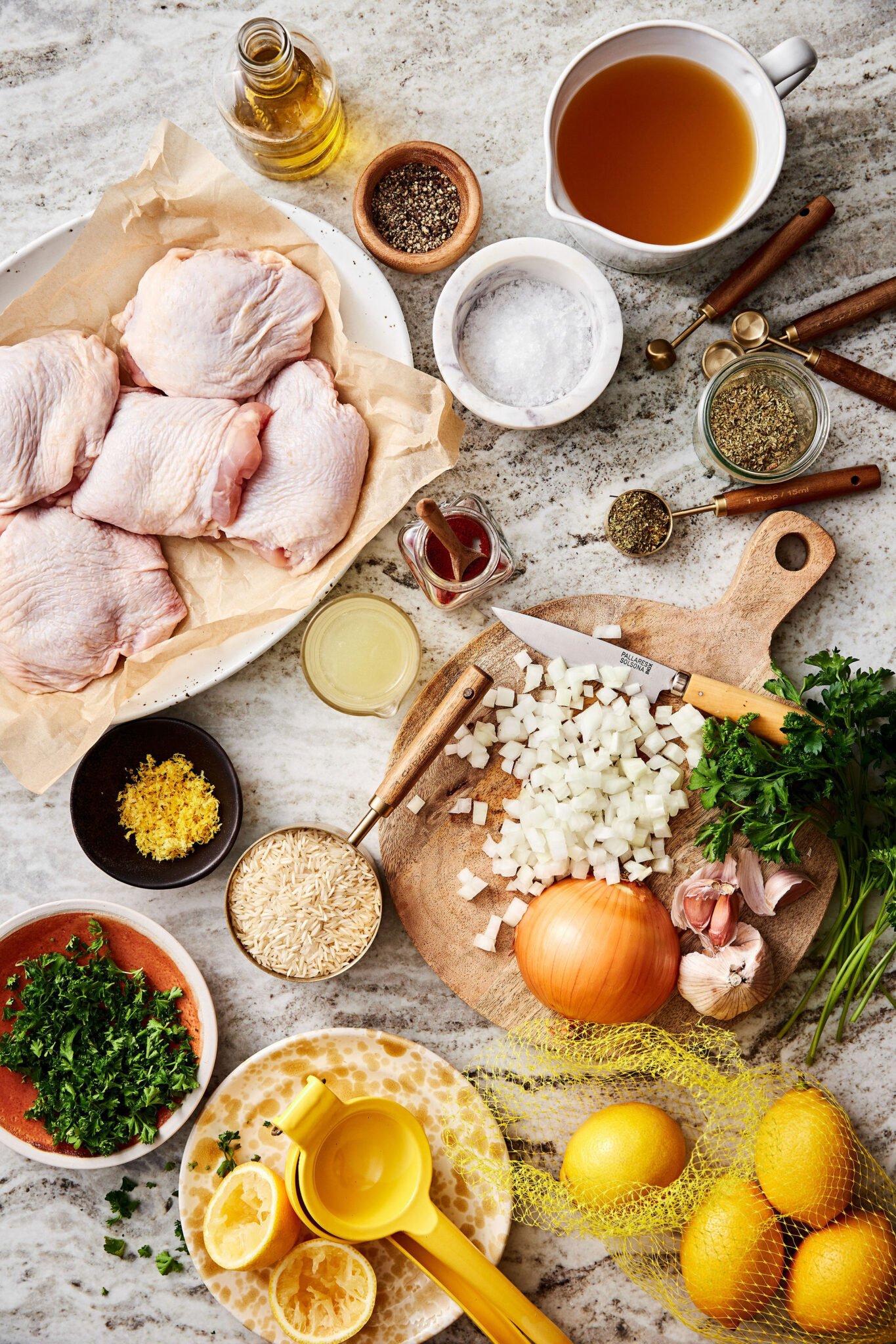 One Pan Greek Chicken and Lemon Rice Kalejunkie