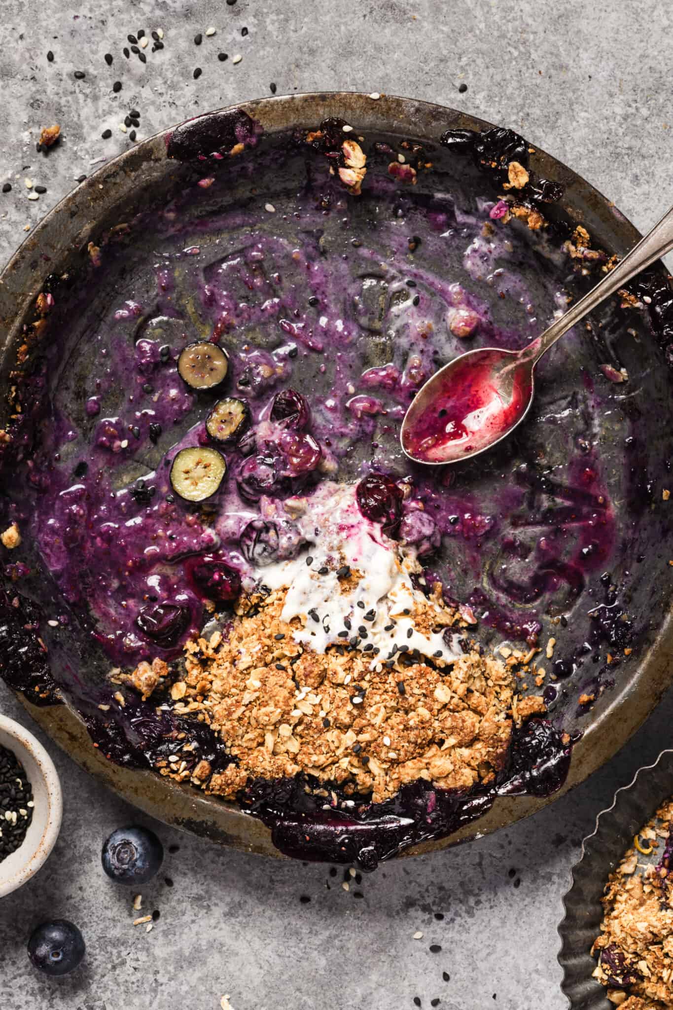 Blueberry Oatmeal Tahini Crumble Kalejunkie