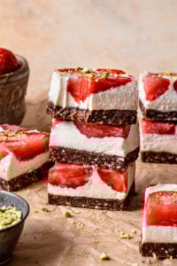 Strawberry Chocolate Cheesecake Bars