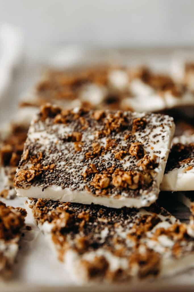 Honey Granola Protein Yogurt Bark Kalejunkie