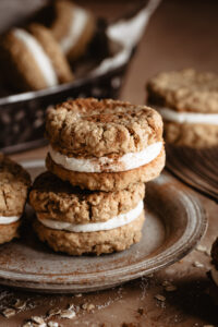 Oatmeal Cream Pie Cookie Sandwiches