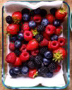 How to Keep Berries Fresh For Two Weeks