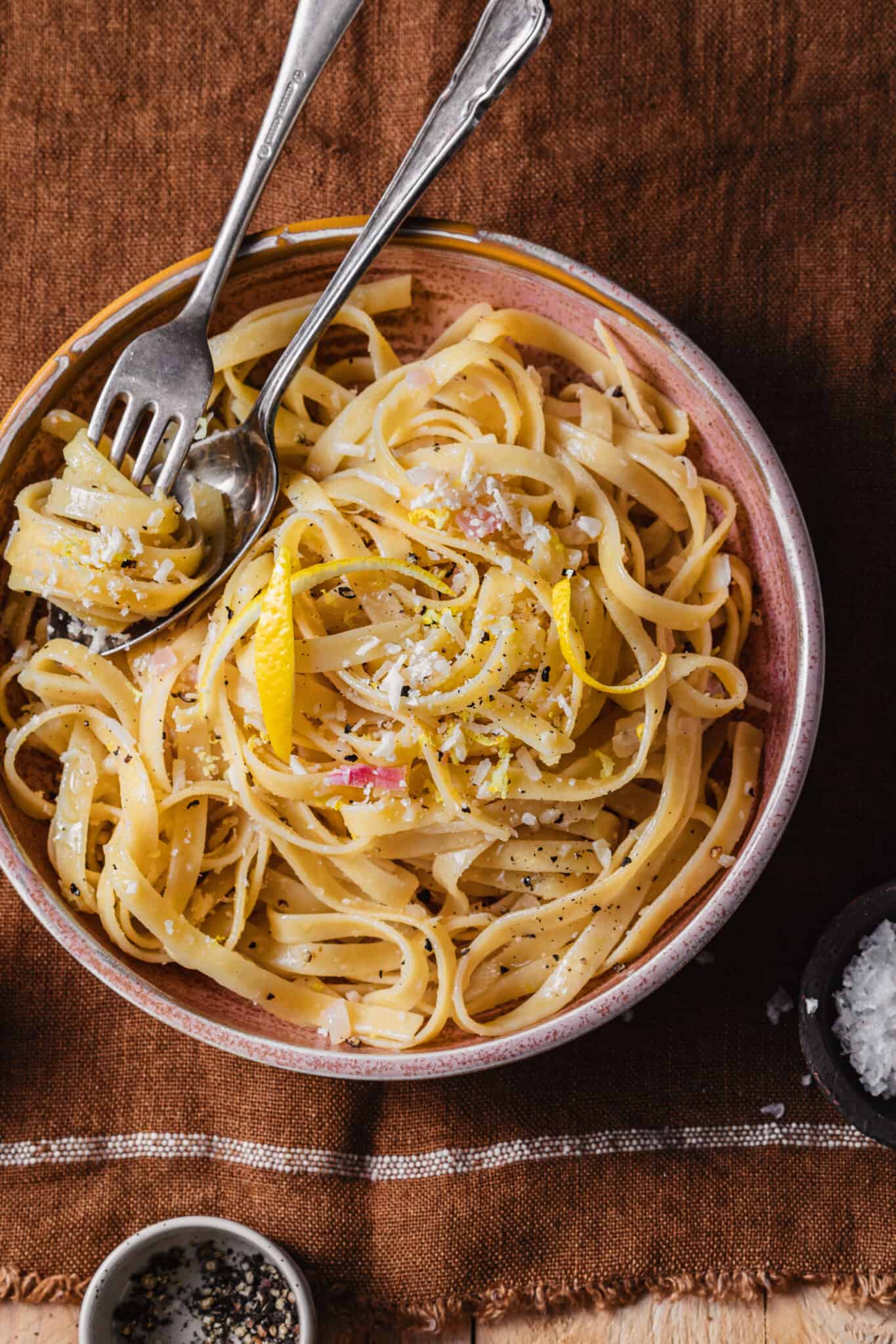 Simple Lemon Garlic Pasta Kalejunkie
