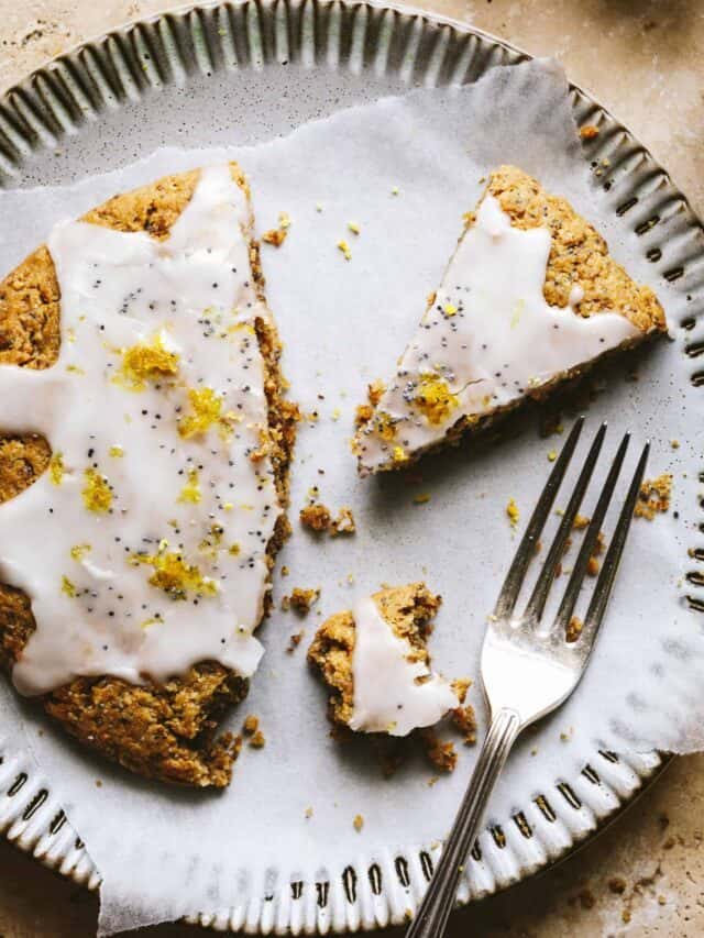 Giant Lemon Poppyseed Cookie Story