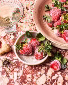 Druken Strawberries (Strawberries with Prosecco and Vodka)