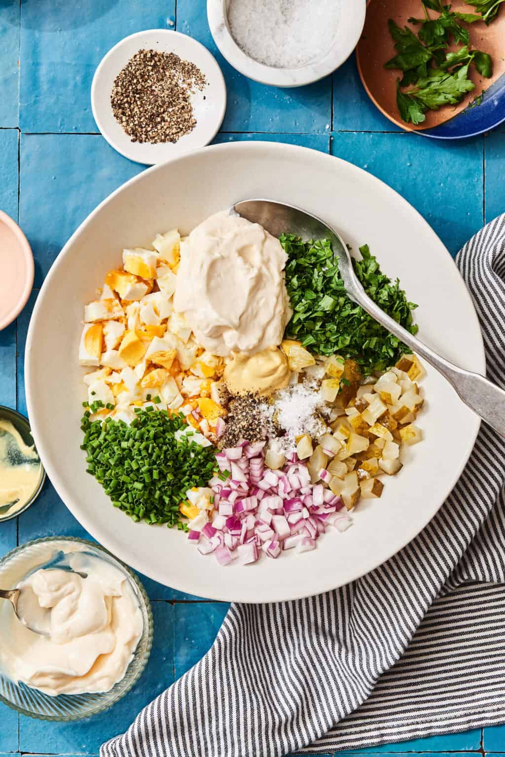One Bowl Healthy Egg Salad Kalejunkie