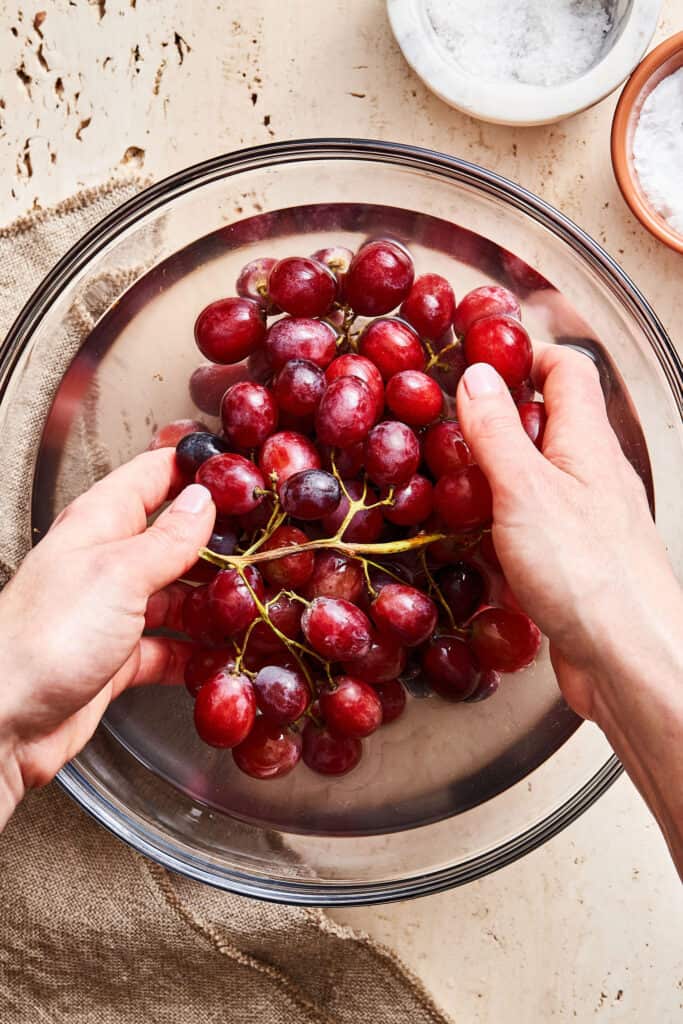 How to Properly Clean Grapes Kalejunkie
