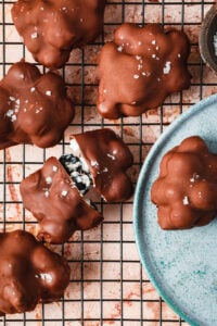 Viral Blueberry Yogurt Clusters