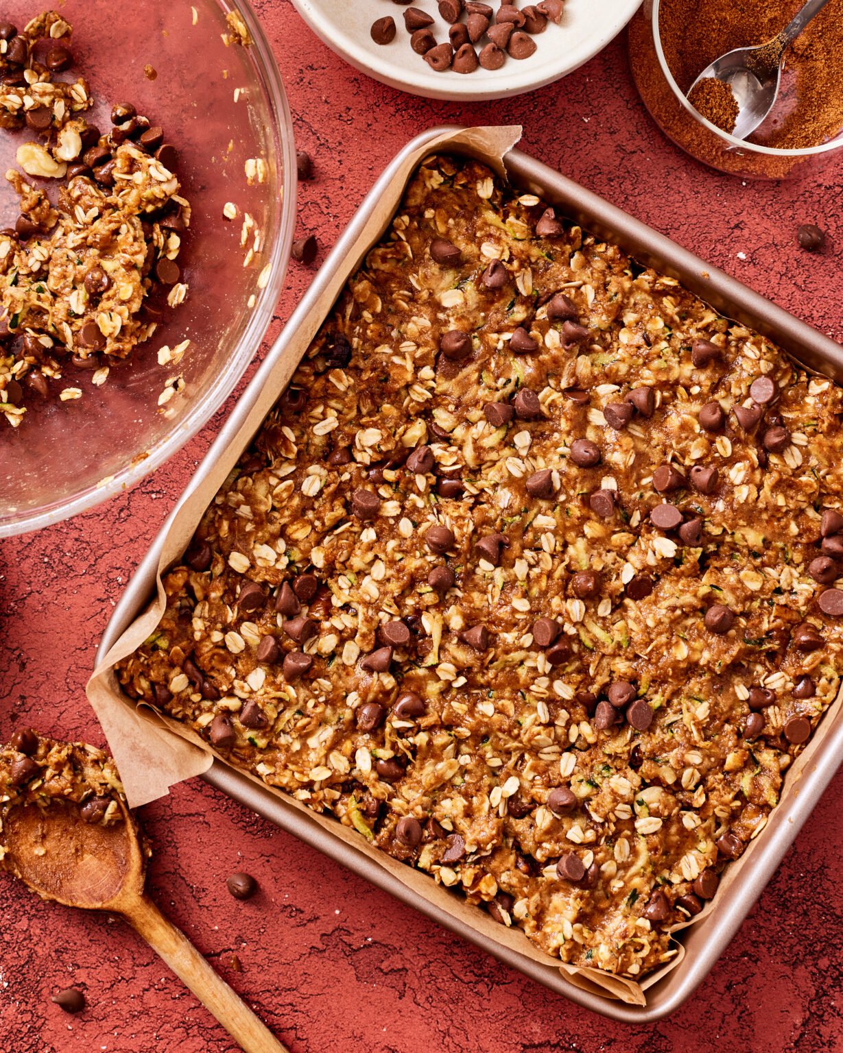 One Bowl Oatmeal Chocolate Chip Zucchini Bars Kalejunkie