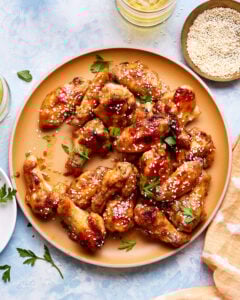 Oven Baked Sticky Honey Garlic Chicken Wings