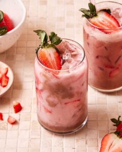 Copycat Starbucks Chocolate Covered Strawberry Pink Drink
