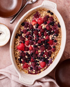 One-Pan Fluffy Mixed Berry Protein Oatmeal