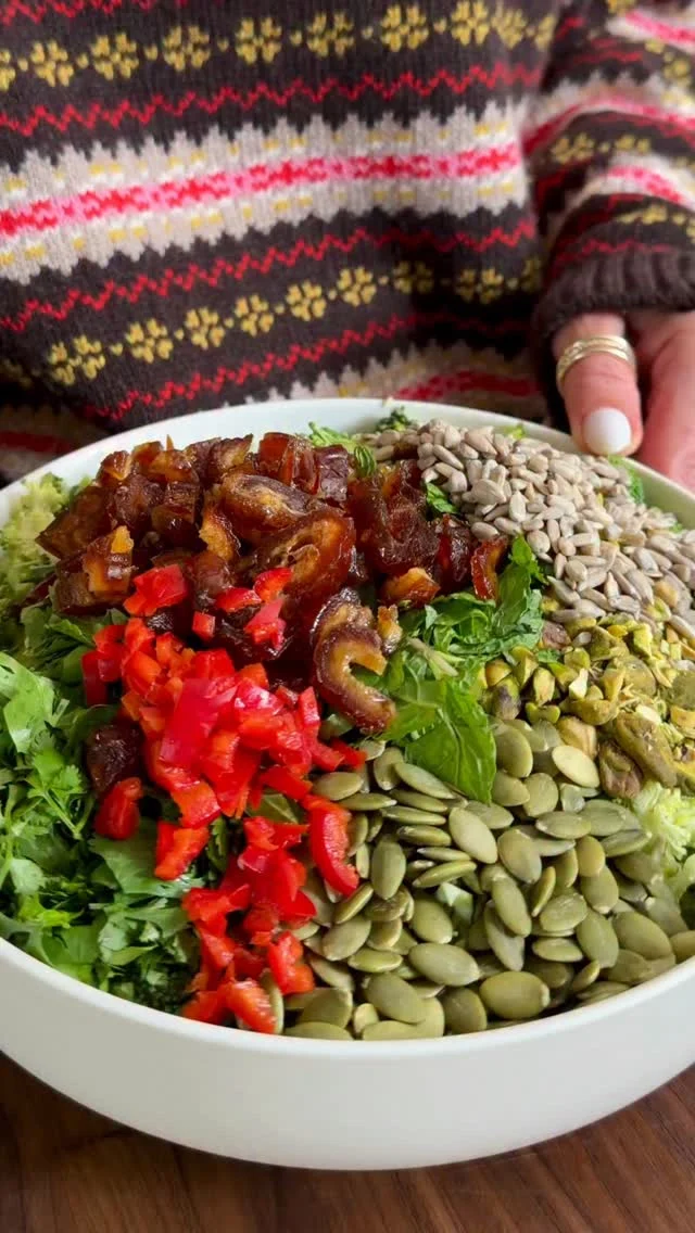 @kalejunkie if you can’t get to London 🇬🇧, you can still enjoy DISHOOM’S CHILI BROCCOLI SALAD—well my version, at least! You guys it is so so good. I ordered it at @dishoom last week honestly bc I needed a big dose of veggies while traveling and low and behold it was one of the best things I ate on the trip. The chef shared the recipe and ofc I couldn’t help but tweak a few things and I added some pomegranate for a pop of color and a little sweetness. Hope you love it!!⁣
⁣
Comment LINK for my mini blender and be sure SAVE this post and FOLLOW @kalejunkie for more! 🫶🏻❤️🫶🏻❤️⁣
⁣
Makes 4 servings⁣
1 large head of broccoli, washed and chopped (~2 cups)⁣
1 red pepper, chopped, seeds removed (I used a fresno pepper)⁣
3 tb cilantro, chopped⁣
1/4 cup mint leaves, chopped⁣
1/3 cup pistachios, chopped⁣
3 tb pumpkin seeds⁣
3 tb sunflower seeds⁣
4 medjool dates, pitted and chopped⁣
2 tb butter, salted⁣
1/3 cup pomegranate arils (optional)⁣
Lime wedges to serve ⁣
⁣
Dressing⁣
1/3 cup olive oil⁣
1 lime, juiced ⁣
1/2 inch knob of ginger, peeled and sliced (or 1 tsp ground ginger)⁣
1/2 jalapeno, seeds removed ⁣
4 mint leaves⁣
1 tb honey ⁣
1 tb rice vinegar⁣
1 tsp kosher salt⁣
⁣
Make the dressing. Add all ingredients to a mini blender and blend until completely smooth. Taste and set aside. Next, wash and chop your broccoli, red pepper, cilantro, mint and pistachios place everything in a large bowl, along with the pumpkin seeds and sunflower seeds. Chop dates into small pieces. Melt butter in a small pan over medium heat. Once melted, add the date pieces and cook for 2 minutes or so, stirring, until dates have softened. Remove from heat and add them to the salad. Pour dressing on top and ensure everything is coated well. Garnish with pomegranate, if using, and a lime wedge. ENJOY! #dishoom #dishoomlondon #broccolisalad⁣