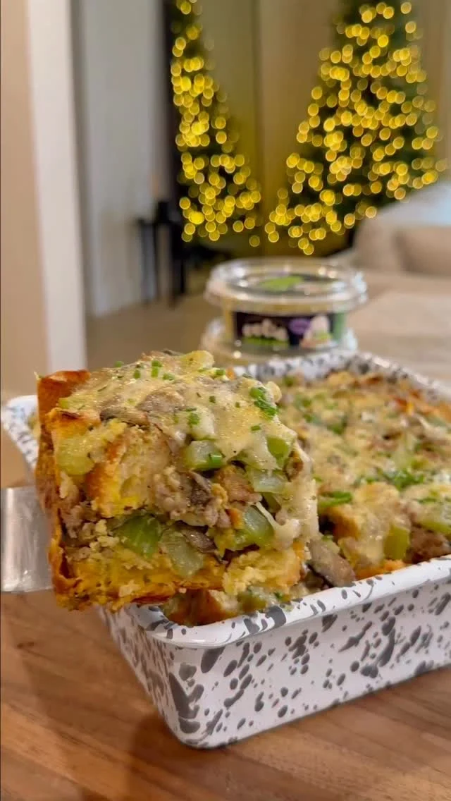 @kalejunkie GARLIC & HERB MUSHROOM STRATA, the perfect easy dinner or Thanksgiving side dish, made with @ooliefoods Garlic & Herb Dip. Oolie makes the most delicious dips and yogurts using pasteurized, free range eggs as the base instead of dairy. They are super creamy, packed with protein, and are now available for online delivery—woo! What I love most is that Oolie can be enjoyed as a high-protein snack, a dip, or even incorporated into recipes, like I did here. By using Oolie Garlic & Herb dip in my strata, I eliminated the need to use heavy cream and milk as the binder to hold everything together. I hope you enjoy this recipe and be sure to check out Oolie! #OoliePartner⁣
⁣
Makes 12 servings⁣
3 cups brioche bread, cubed⁣
3 cups sourdough bread, cubed⁣
1 lb mild italian sausage⁣
12 oz mushrooms of choice, sliced⁣
3 celery stalks, diced⁣
1/2 red onion, sliced⁣
8 fresh sage leaves, chopped⁣
2 tb fresh thyme, chopped⁣
1 tsp kosher salt⁣
1/2 tsp ground black pepper⁣
6 eggs⁣
2 containers @ooliefoods Garlic & Herb Dip⁣
1 cup gruyere cheese, finely grated (optional, but highly recommend)⁣
1/4 cup chopped chives, for garnish⁣
⁣
Preheat oven to 350F. Cut bread into cubes and place in the oven for 20 minutes to dry out. While the bread is in the oven, heat a skillet over medium heat. Saute the italian sausage until almost fully cooked through, then add in the mushrooms, celery, onion, sage, thyme, salt and pepper. Stir and cook for 6-7 minutes, until the mushrooms have cooked down and the sausage is fully cooked through. Remove pan from the heat. And at this time, bread should be coming out of the oven. Next, whisk together the eggs in a medium bowl and add in two containers of Oolie Garlic & Herb Dip. Get out a 9x11 or 9x9 baking dish. Grease the bottom with oil spray. Add half of the croutons to the bottom and half of the sausage mixture. Pour half of the egg mixture on top, followed by the rest of the croutons, meat mixture and egg mixture. Sprinkle the cheese on top. Cover with foil and bake for 20 minutes, then remove the foil and bake for another 20 minutes. Remove from oven, garnish with chives, cut into squares and enjoy!