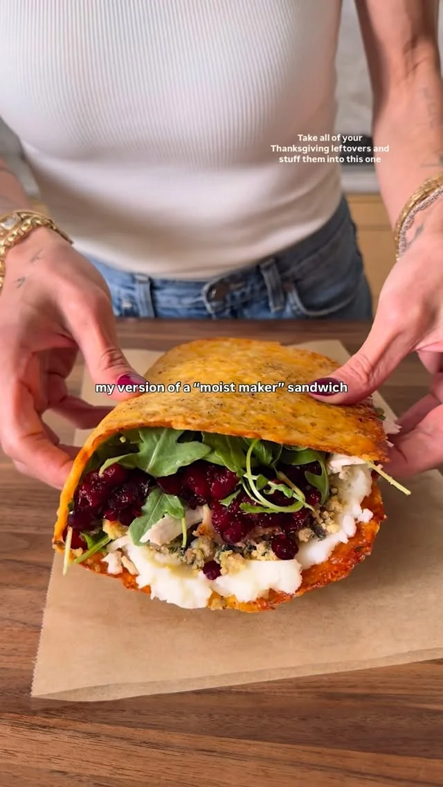 @kalejunkie One ingredient spicy cheddar wrap, aka my version of a “moist maker” sandwich! We’ve all seen some version of these cheesy low carb wraps floating around, but this one is perfect for all your Thanksgiving leftovers. Add whatever you have left, fold it up and call it a day. 

👉🏻 FOLLOW @kalejunkie for more easy, fun recipes!

Recipe serves 4
1 1/2 cups shredded spicy cheddar cheese (or regular cheddar or mozzarella cheese 
Black pepper to taste 

Preheat oven to 375F. Line a quarter baking sheet with parchment paper. Spread cheese into a neat rectangle shape, pressing it down and making sure the cheese is packed together. Bake for 20-25 minutes. Check at the 20 minute mark and if the edges are browned you can pull it out of the oven. Use a paper towel to soak up any oil and let the wrap sit to cool and harden before lifting it out  of the tray. Remove from the tray and fill with your Thanksgiving leftovers. Fold and cut into four pieces. It’s messy and so good. Enjoy!

#lowcarb #lowcarbrecipes #easyrecipes #viralrecipes #thanksgivingleftovers