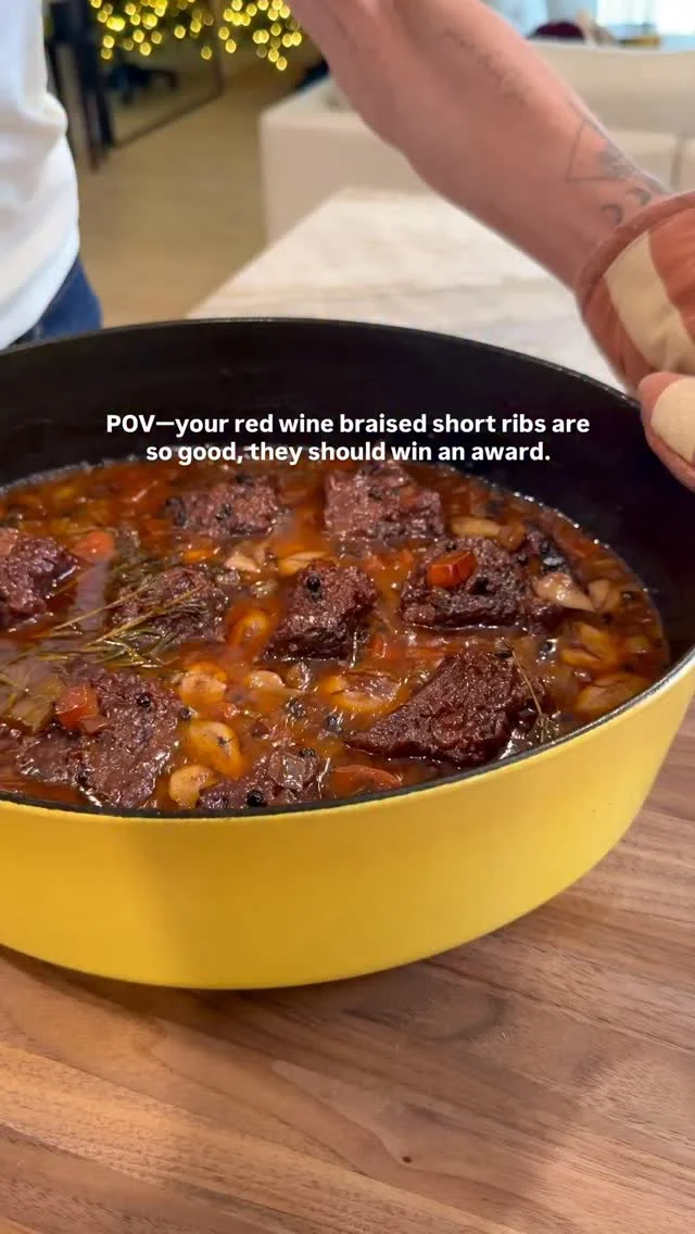 @kalejunkie 👈🏼 fall off the bone RED WINE BRAISED SHORT RIBS—my all time fav cozy meal! If you’ve never made braised short ribs, I promise it’s easy. It takes about 20 minutes to prep and the rest of the time, it’s just cooking in the oven doing its thing! The meat comes out so tender and juicy, and literally falls off the bone before you can even take them out of the pot! Serve with veggies, mashed potatoes or my cauliflower mash recipe for a lighter option 🫶🏻 Either way, you can’t miss!⁣
⁣
Makes 6 servings ⁣
3 1/2 lbs short ribs⁣
3/4 cup all purpose flour (or gf flour)⁣
1 whole head of garlic, peeled⁣
1/4 cup avocado oil⁣
2 small onion, diced⁣
2 carrots, peeled and diced⁣
3 stalks celery, chopped⁣
1 tb dijon mustard⁣
2 tb tomato paste⁣
1 bottle red wine of choice⁣
4 cups beef broth⁣
1/4 cup black peppercorns⁣
1/4 cup brown sugar (or coconut sugar)⁣
2 sprigs fresh rosemary ⁣
2 sprigs fresh thyme
⁣
Preheat oven to 350F. Pat the short ribs very dry and coat well in the flour. Heat avocado oil in a large dutch oven and once the pan is very hot, sear the ribs on each side, ~2-3 minutes each side. Remove the ribs the pot and add in your onions, carrots, celery, garlic, dijon mustard, tomato paste, red wine, beef broth, peppercorns and brown sugar. Stir well. Bring to a gentle boil, then add the short ribs back to the pot. Cover, then transfer the pot to the stove to cook for 3 hours. Remove from oven. From here you have two options: (1) strain out the rosemary and most of the peppercorns and serve the short ribs with the veggies from the pot on top (this is my preference) or (2) strain out everything and reduce the sauce over medium heat by half, then pour the sauce on top. This will require patience because it takes about 20-22 minutes. Enjoy!⁣
#shortribs #braisedshortribs #redwinebraisedshortribs