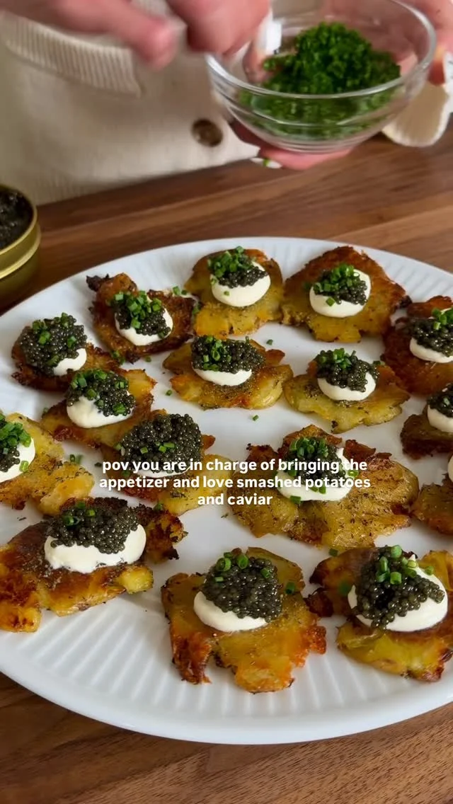 @kalejunkie CRISPY RANCH SMASHED POTATOES w crème fraîche and caviar, the only app I want to make and eat this holiday season 😏 I am obsessed with how this turned out and be warned, the potatoes are so good, you might eat the entire tray!⁣
⁣
Be sure to FOLLOW 👉🏼 @kalejunkie for easy meals, apps and ideas💡!⁣
⁣
Ranch potatoes⁣
2 lbs mini potatoes ⁣
1/3 cup butter, salted ⁣
3 tb ranch seasoning⁣
1 tsp kosher salt⁣
⁣
Toppings⁣
crème fraîche (or sour cream)⁣
caviar (for a crowd, paddlefish is a great more affordable option, I get it from @markyscaviar)⁣
chives, chopped⁣
⁣
Bring a large pot of water to a boil. Once boiling, add in the washed potatoes. Boil for about 12-13 minutes, until fork tender. Remove from the water and place the potatoes on a towel. Preheat oven to 425F. Line a baking sheet with parchment paper. Use your hand or the bottom of a glass to smash the potatoes. Next, melt the butter. Mix in the ranch seasoning and salt and whisk well. Brush each potato generously with the mixture. Bake for 45-50 minutes, flipping at the halfway mark so the other side gets crispy too. Remove from the oven and let cool, then top with the crème fraîche, caviar, and chives. Serve and enjoy! #caviar