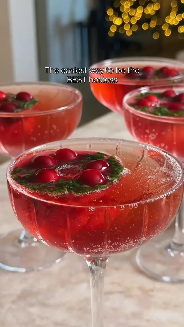 FOLLOW @kalejunkie FOR HOLIDAY INSPIRATION