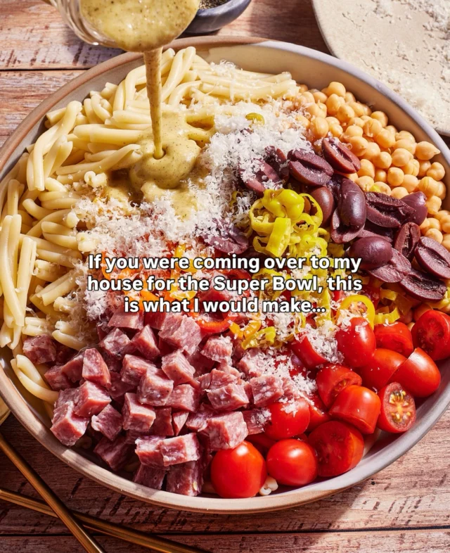 @kalejunkie 👉🏼 Comment SUPERBOWL or RECIPES and I will DM you the links to the best of the best for this Super Bowl and beyond, including the following—

California Roll Baked Sushi Cups
Smashed Tater Tot Salad with Dill Pickle Dressing
Butternut Squash Hummus with Crispy Quinoa
Marry Me Dip
Pizza Salad With Creamy Parmesan Vinaigrette
Foolproof Pork Carnitas
Cucumber Sweet Pepper Salad
Cacio E Pepe Mixed Nuts
Crispy Onion Rings
Creamy Spinach Artichoke Dip
Chicken Nachos with Corn Salsa
Spicy Skinny Jalapeno Cucumber Margaritas
Adult Jello Shots