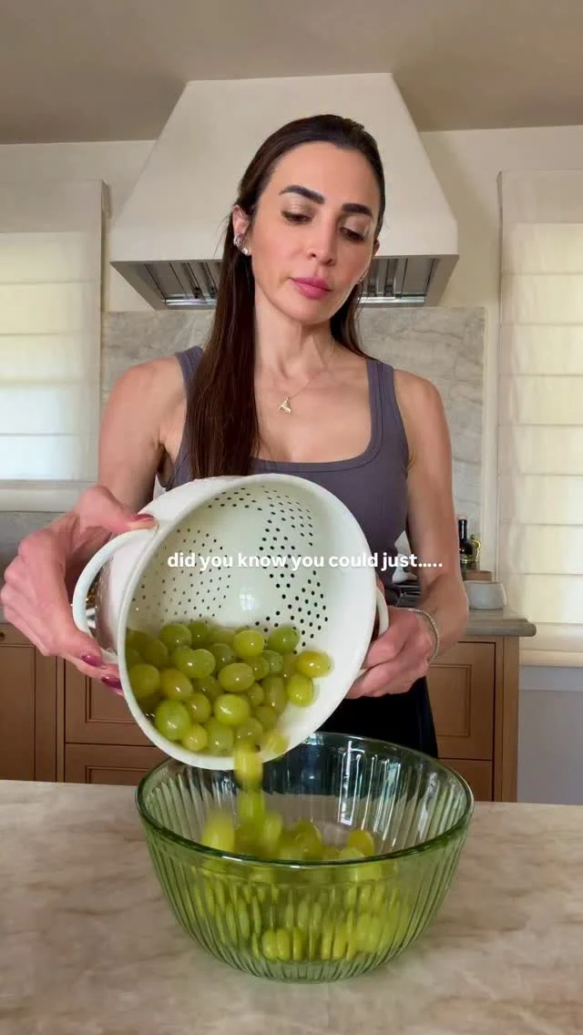 @kalejunkie 🍇 GRAPE YOGURT BARK CLUSTERS, 10/10, a must make! I have been seeing this all over TikTok and Erica, my assistant, told me we must make it, so we did. I admit, I was skeptical, but it is SOOOOOOO GOOD! Who knew frozen grapes and yogurt and chocolate would actually be the most refreshing snack ever? YEP!!! Try it.⁣
⁣
Save this post, share with friends and ofc, FOLLOW me @kalejunkie for more!⁣
⁣
4 cups grapes (I like cotton candy grapes!)⁣
1 1/2 cups nonfat plain yogurt ⁣
1 1/2 cups chocolate chips of choice⁣
1 tsp coconut oil⁣
Flaky salt⁣
⁣
Wash and dry grapes and place in a bowl. Add yogurt and toss well to coat. Next, melt the chocolate chips. Add them to a microwave-safe bowl, along with the coconut oil. Heat in the microwave in 2-3 30-second increments, stirring in between, until fully melted and smooth. Next, line a baking sheet with parchment paper. Take heaping spoonfuls of the grape-yogurt mixture and form round clusters, as shown in the video. Pour melted chocolate on top of each one. Freeze for at least 4 hours. When ready to eat, sprinkle flaky salt on top and enjoy! Note: if you freeze overnight or longer, just take your cluster and let it sit at room temp for 10 min to slightly soften. ⁣
#viralrecipes #grapebark #grapeyogurtbark