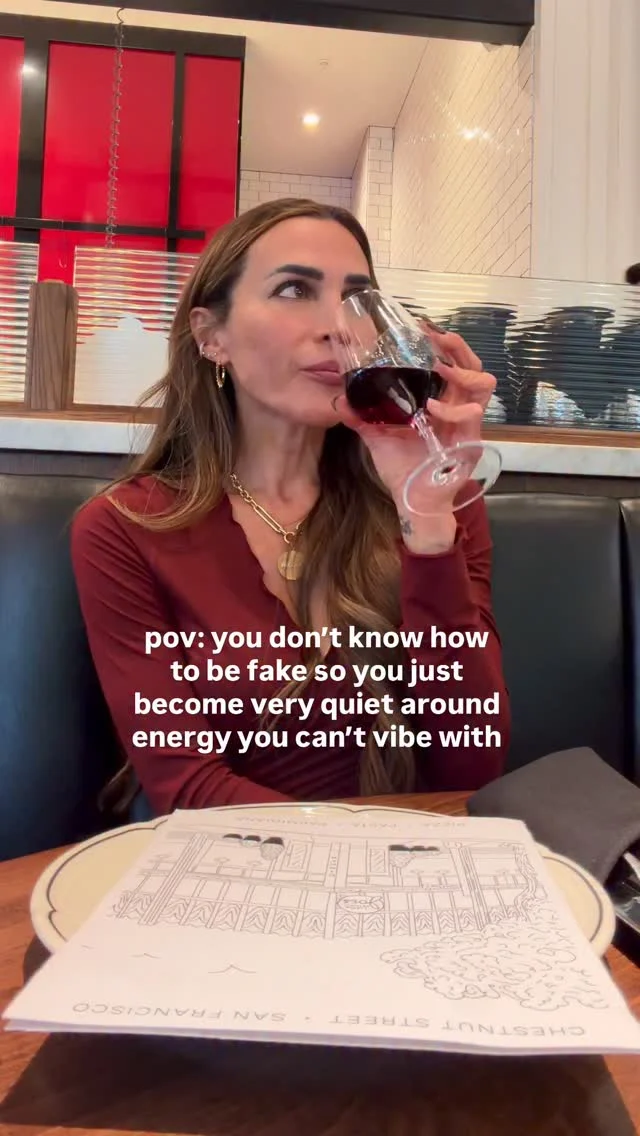 When people meet me in person, they often say “oh my gosh you are actually so nice and friendly. And funny! I wasn’t expecting that!” And I am. I only get awkward when I don’t vibe or connect with someone. But maybe it’s them, not me. 😏 Can you relate?