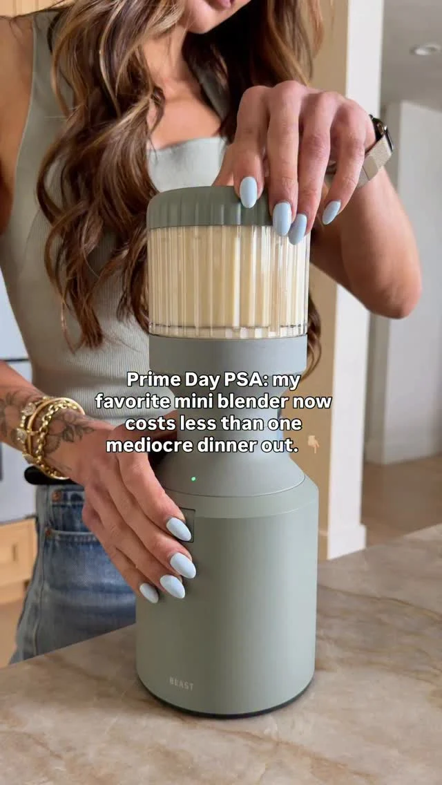 👉🏼Comment LINK because yes, you do in fact need this handy mini blender. It comes with different size containers and I use them for all my sauces, dressings, and smoothies. And for Prime Day, it’s cheaper than a dinner out—so skip that and treat yourself to the tool that can pretty much do anything 😏