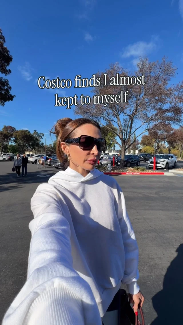 I’m picky about what I spend my money on, and these Costco finds are worth every penny! New to select Costco locations is @muradskincare’s Retinol Youth Renewal Serum, one of my all-time favorite skincare products! It helps reduce the appearance of fine lines and wrinkles with time-released retinol, while hyaluronic acid helps keep skin hydrated and plump. And here’s the best part: you are getting nearly DOUBLE the amount of serum for only $8 more than the standard 1 oz size! #muradskincare #muradpartner